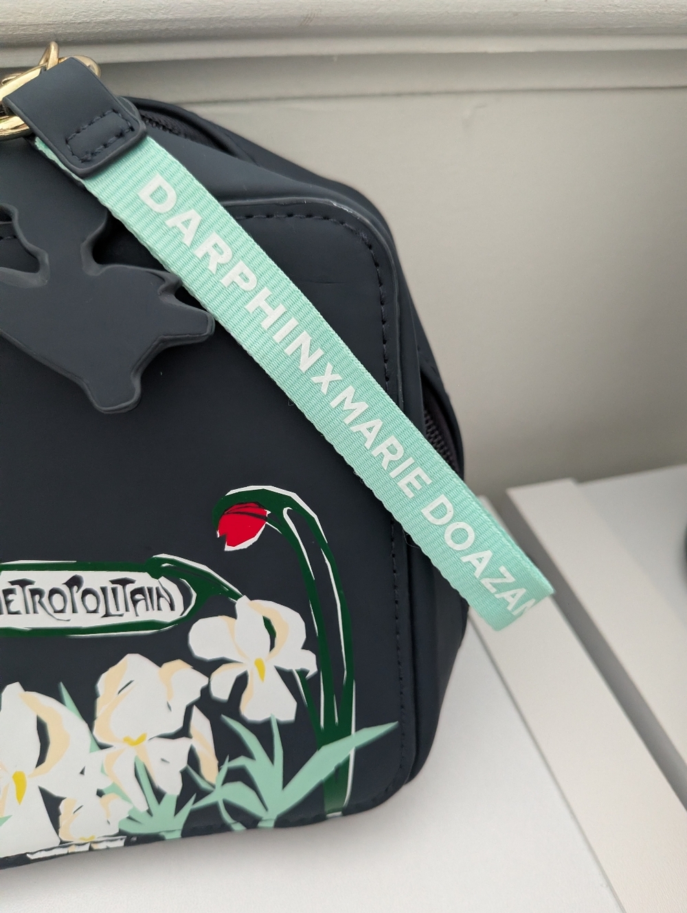 Darphin Paris x Marie Doazan Art Deco Inspired Limited Edition Beauty Case - Picture 4 of 7